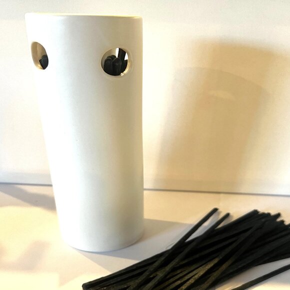 White Ceramic Matchstick Holder with 50 - 7" Matches and Striker Pad - Picture 4 of 11